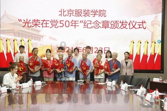 女人有“乳腺增生”，若常吃4样食物，帮你通乳散结，乳房更健康